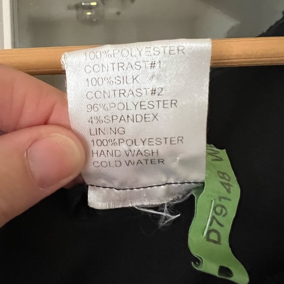 Tadashi Shoji Dress - Size 4 - Picture 7 of 8